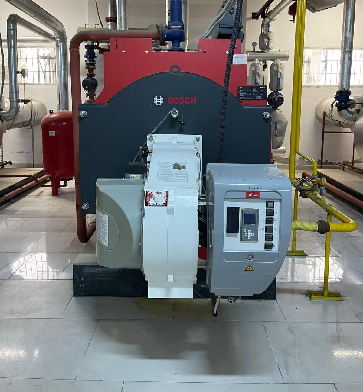 Bosch Sıcak Su Kazanı ve ELCO Elektronik Modülasyonlu Brülör Bakımı – İzmir Profesyonel Servis